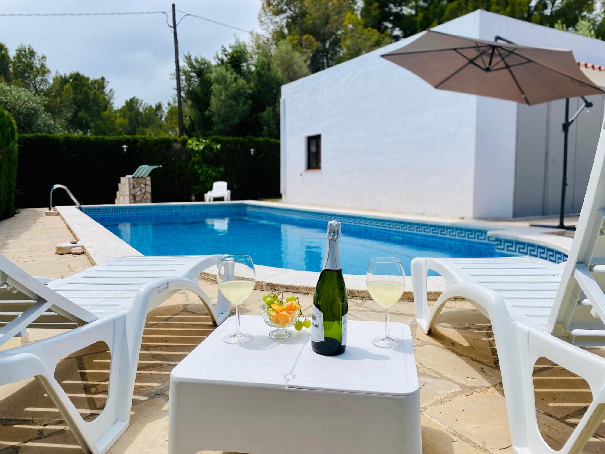 Villa Caramonte, En Costa Dorada Les Tres Cales ภายนอก รูปภาพ