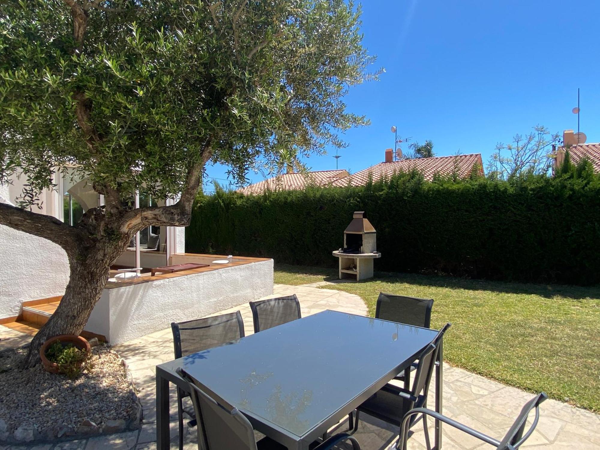 Villa Caramonte, En Costa Dorada Les Tres Cales ภายนอก รูปภาพ