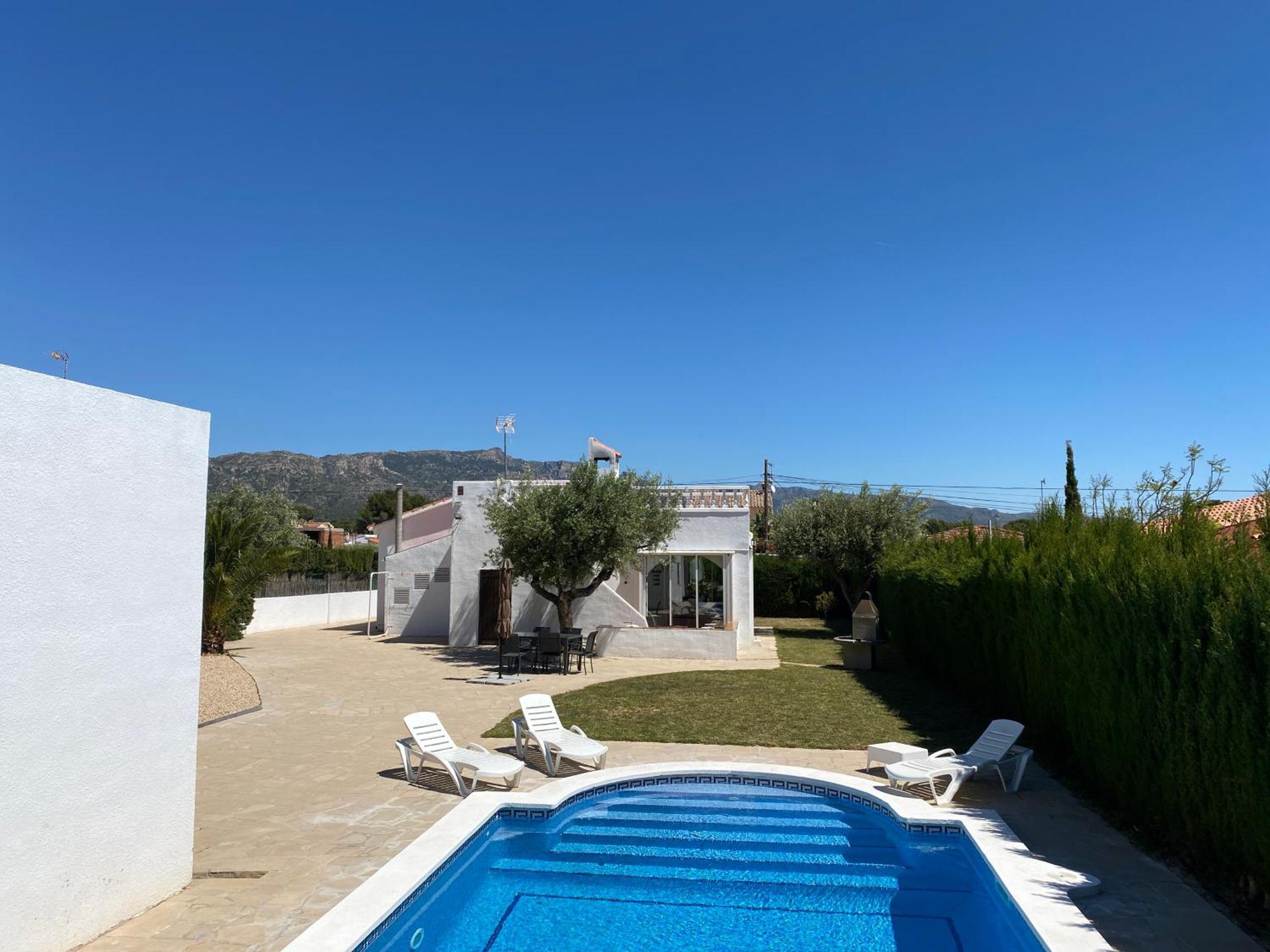 Villa Caramonte, En Costa Dorada Les Tres Cales ภายนอก รูปภาพ
