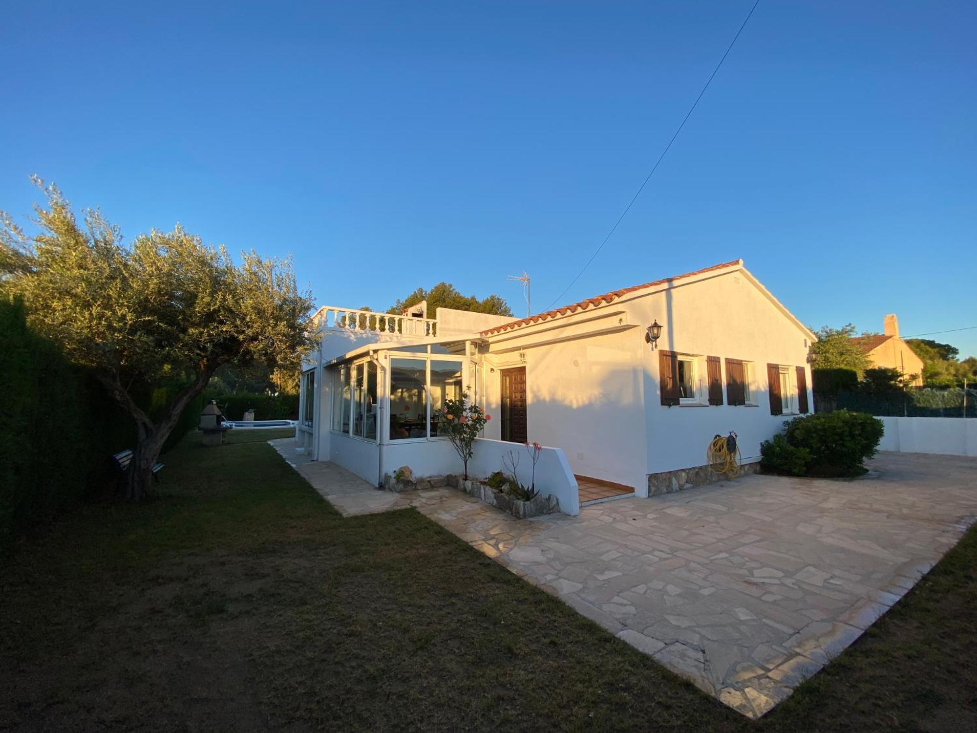 Villa Caramonte, En Costa Dorada Les Tres Cales ภายนอก รูปภาพ
